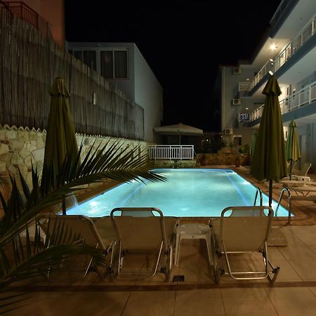 Kiwi Apartments Nea Fokea Ngoại thất bức ảnh