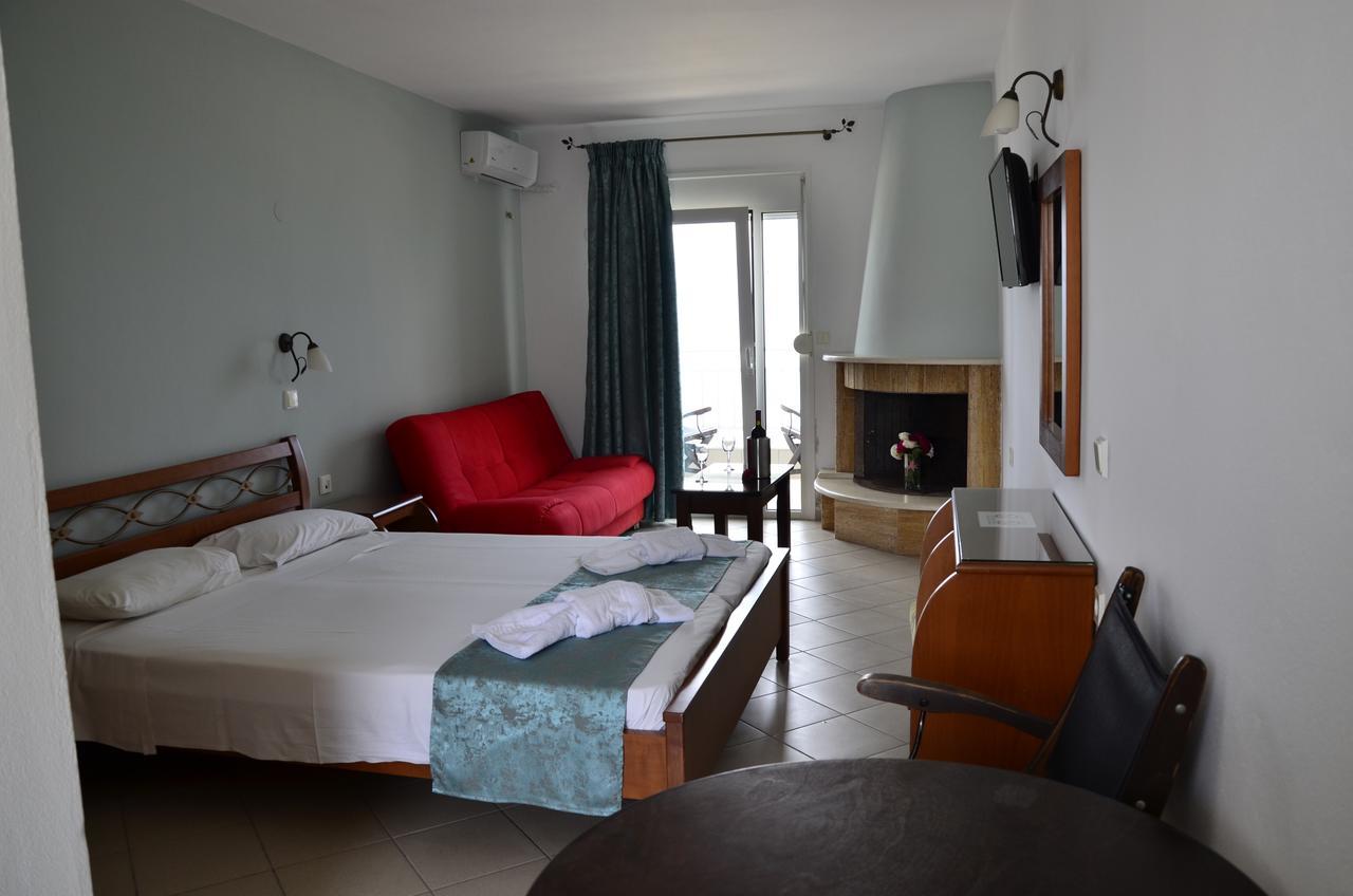 Kiwi Apartments Nea Fokea Ngoại thất bức ảnh