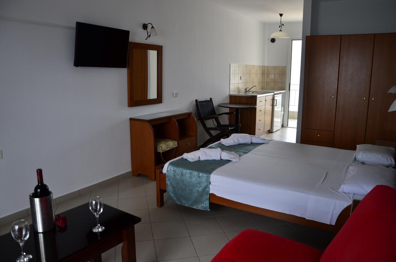 Kiwi Apartments Nea Fokea Ngoại thất bức ảnh