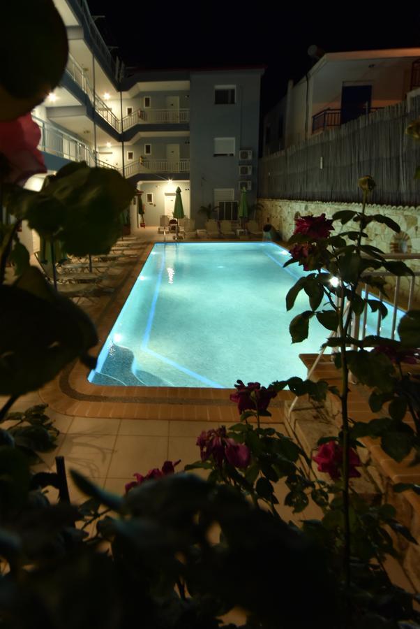 Kiwi Apartments Nea Fokea Ngoại thất bức ảnh